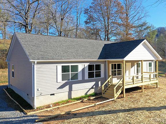 160 Shook Cove Rd, Tuckasegee, NC 28783 | MLS #4089150 | Zillow