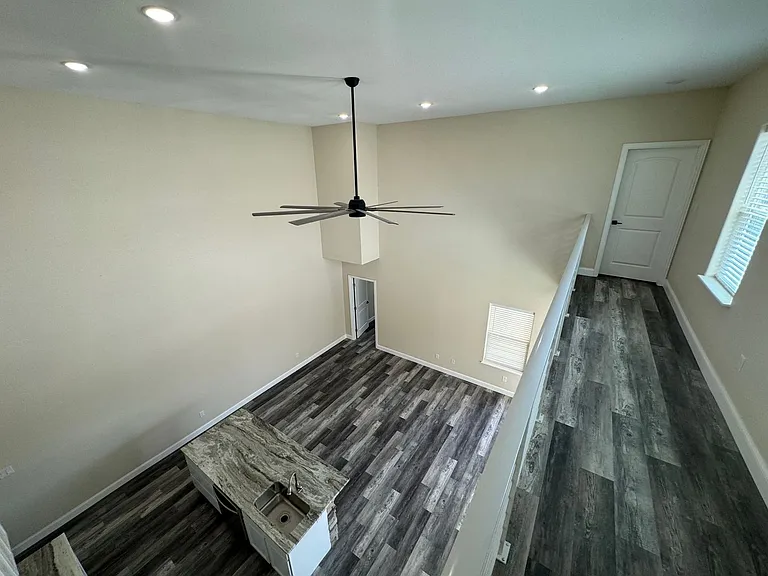 1308 Johnson Bend Rd #1 — Photo 5