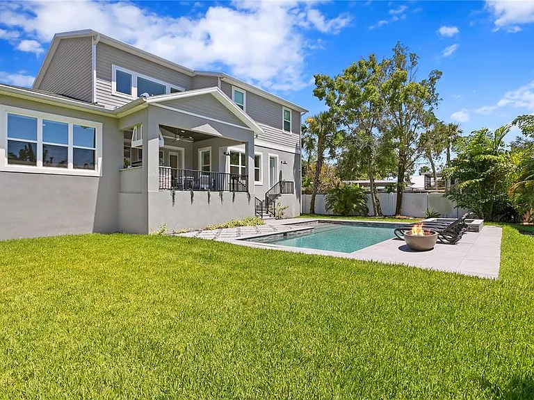 209 S Shore Crest Dr — Photo 11