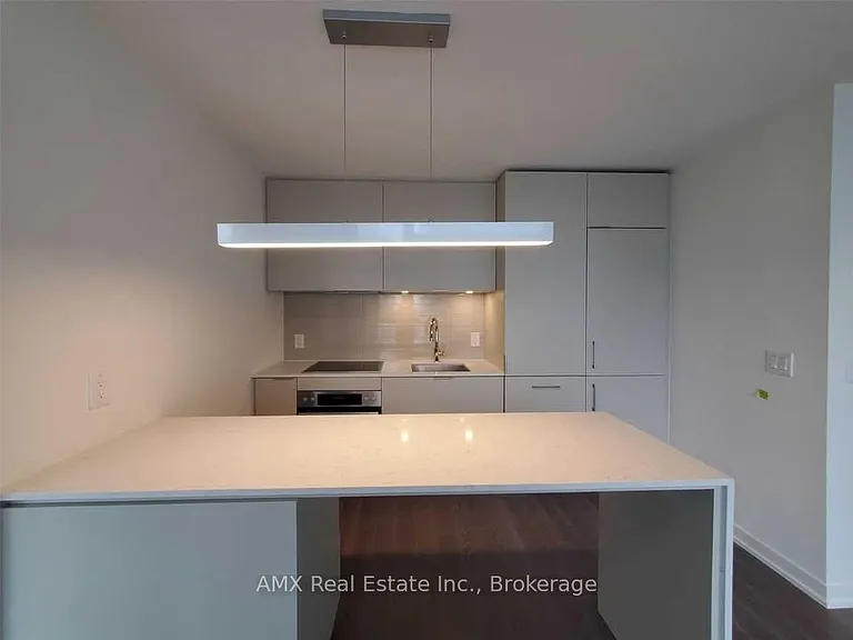20 Richardson St E #3007 — Photo 3