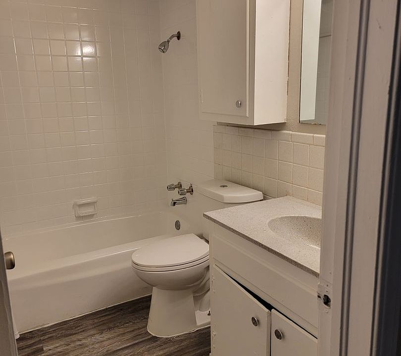 1st image of 1820 Cherry Stone St APT 17