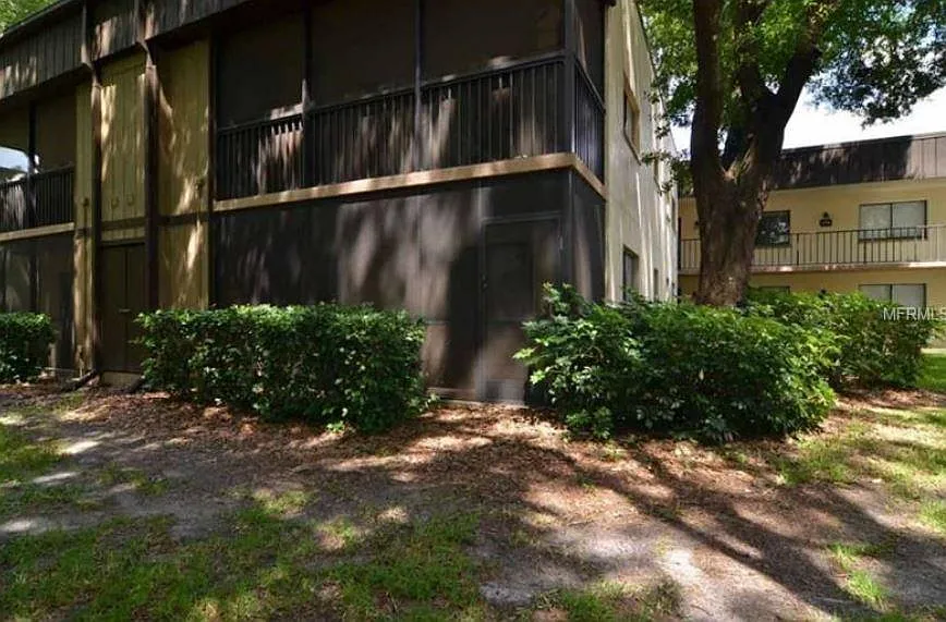 11718 Raintree Lake Ln — Photo 3