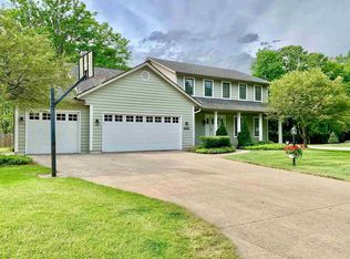 10421 White Cedar Rd, Fort Wayne, IN 46814