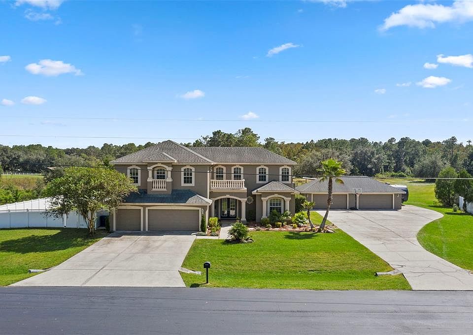 1st image of 8352 Woodleaf Blvd