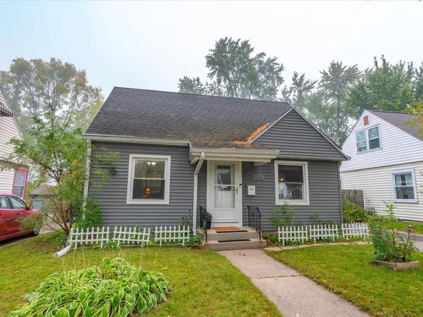 2538 Myrtle Street, Madison, WI 53704