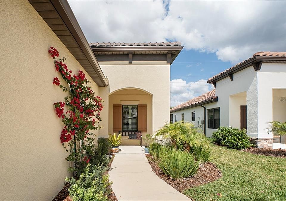 1st image of 233 Altamura Cir