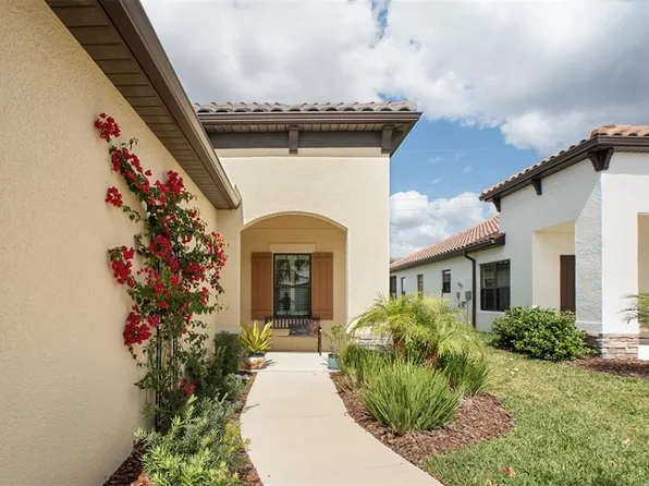 233 Altamura Cir, Nokomis, FL 34275