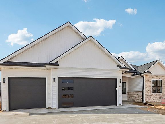 2nd image of 224 Falcon Ct