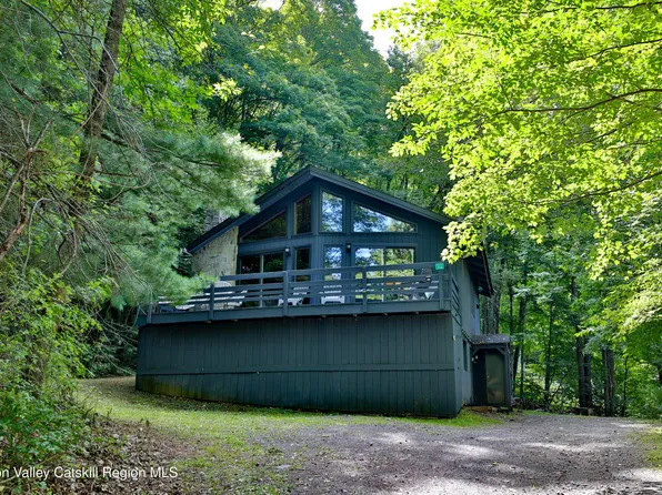 316 Diamond Notch Road, Lanesville, NY 12450