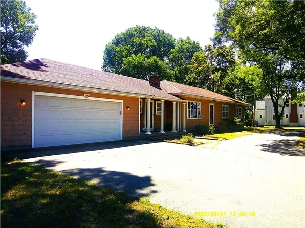 262 Pequot Ave, Warwick, RI 02889