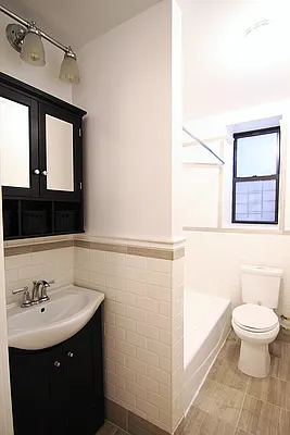 Rented by Compass | media 7