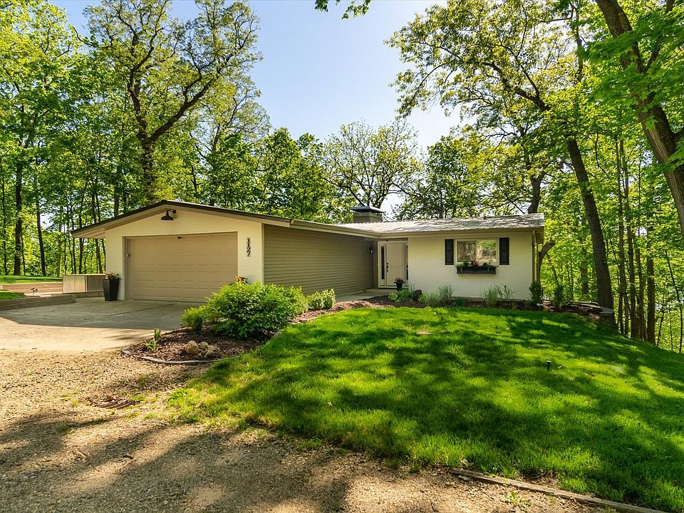1st image of 1127 Loganberry Ln