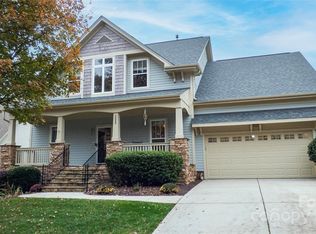 7325 Avonhurst Ln, Charlotte, NC 28269