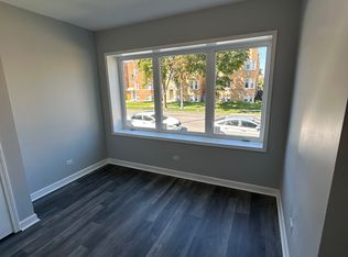 1823 Oak Park Ave #1F, Berwyn, IL 60402