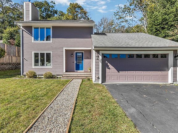 2nd image of 32 Birch Way