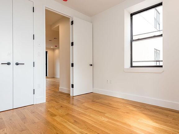 2nd image of 724 5th Ave #D2