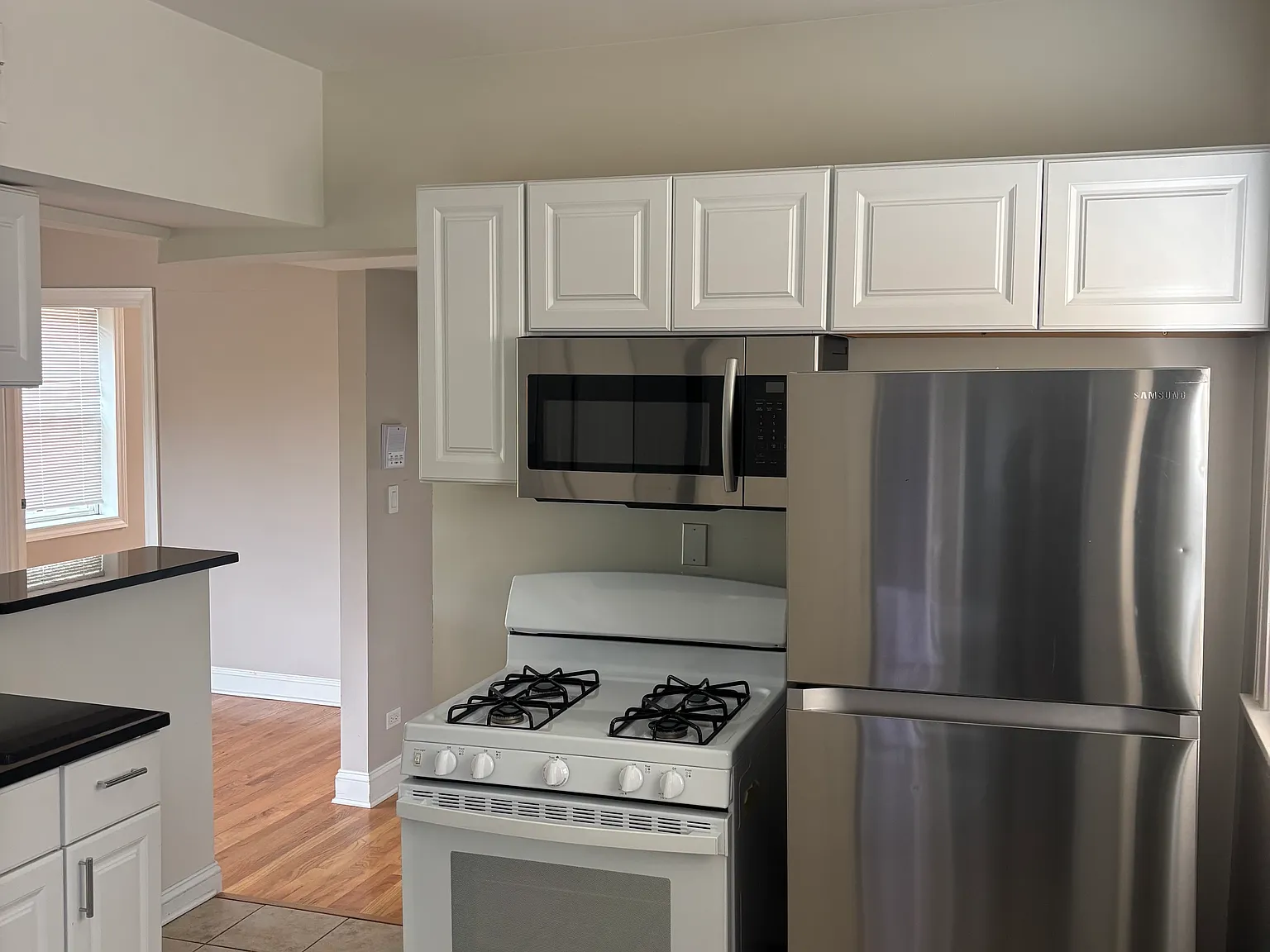 2 bed, $1,695 — Photo 4