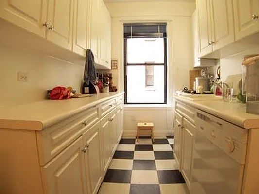 Rented by Fenwick Keats Real Estate | media 30