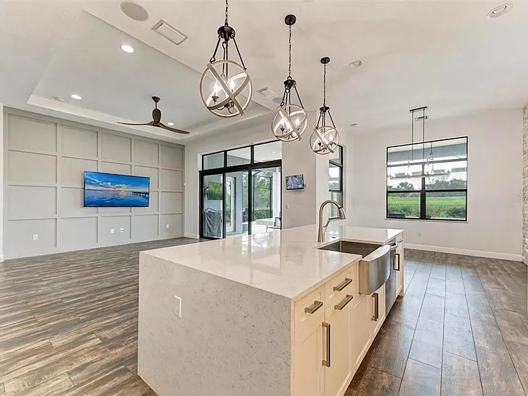 8969 Bernini Pl — Photo 7