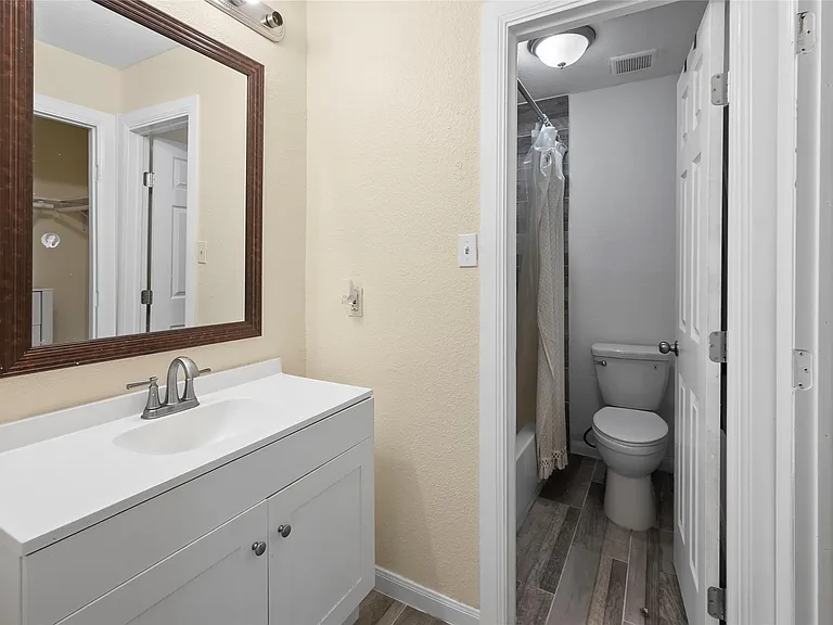 11007 White Oak Bend Dr — Photo 12