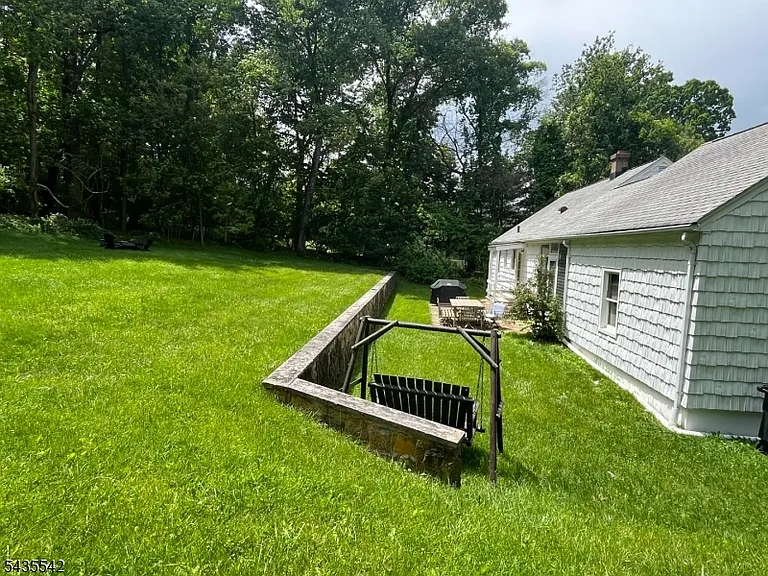 318 Palmer Rd — Photo 4