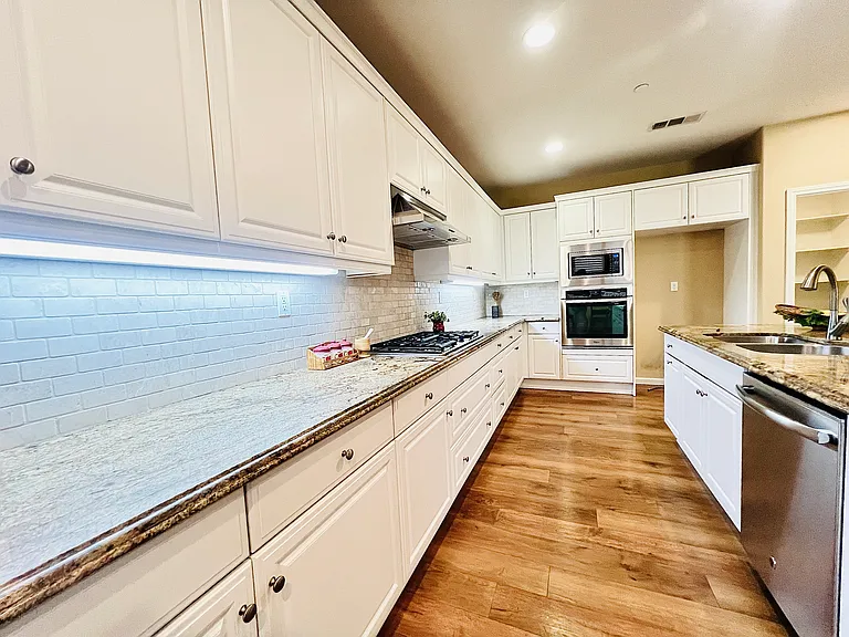 10920 Playa Del Sol — Photo 11
