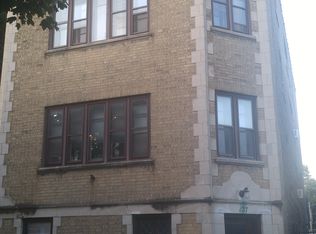 137 Custer Ave APT 3, Evanston, IL 60202