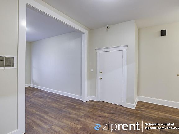 4th image of 1015 Fell St Unit B