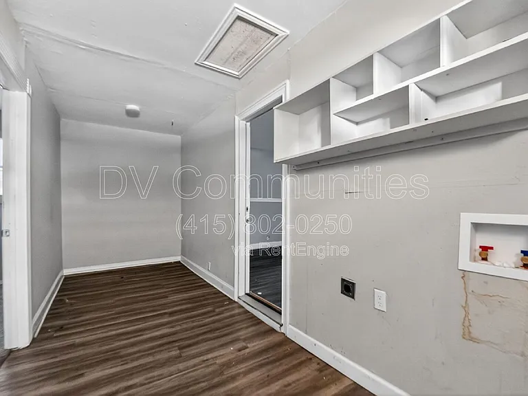 3901 Dakota Trl — Photo 10