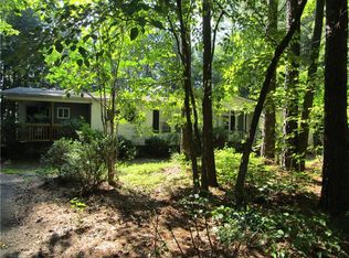 4518 Governor Hunt St, Efland, NC 27243