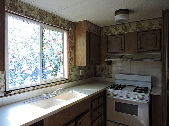 4th image of 2648 W 2720 S #87