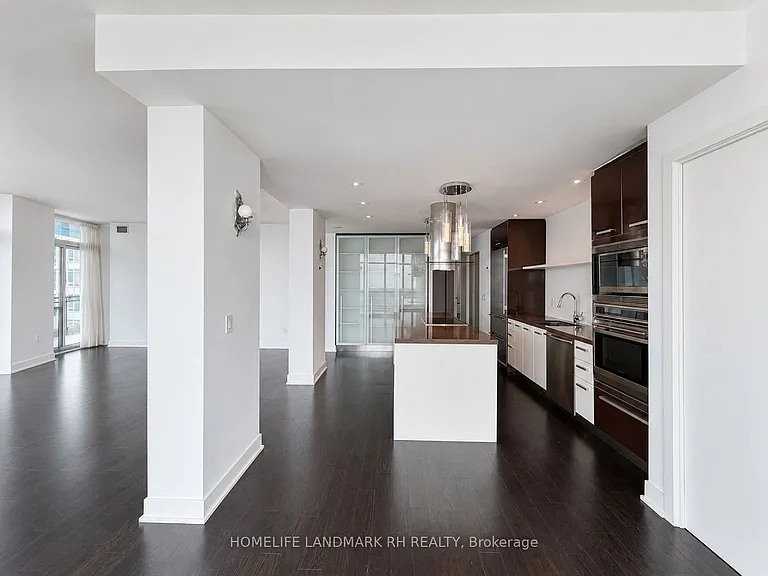 38 Dan Leckie Way #3101 — Photo 12