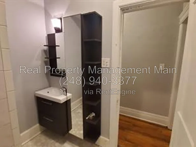 644 E Ferry St #2E — Photo 29