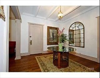 5th image of 5316 S Hyde Park Blvd APT 1