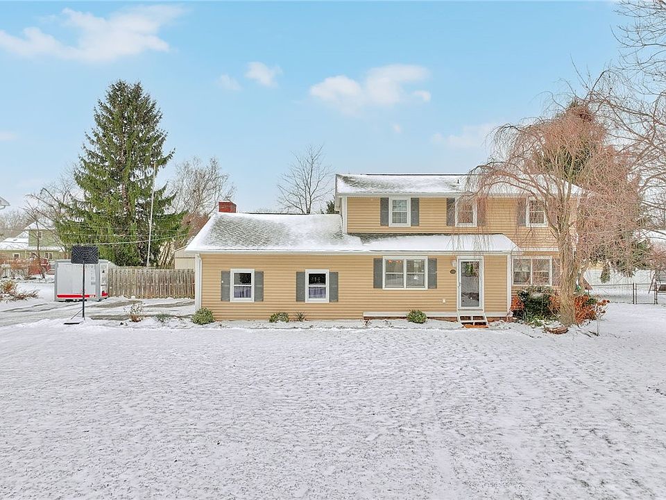 1st image of 27 Sherwood Dr