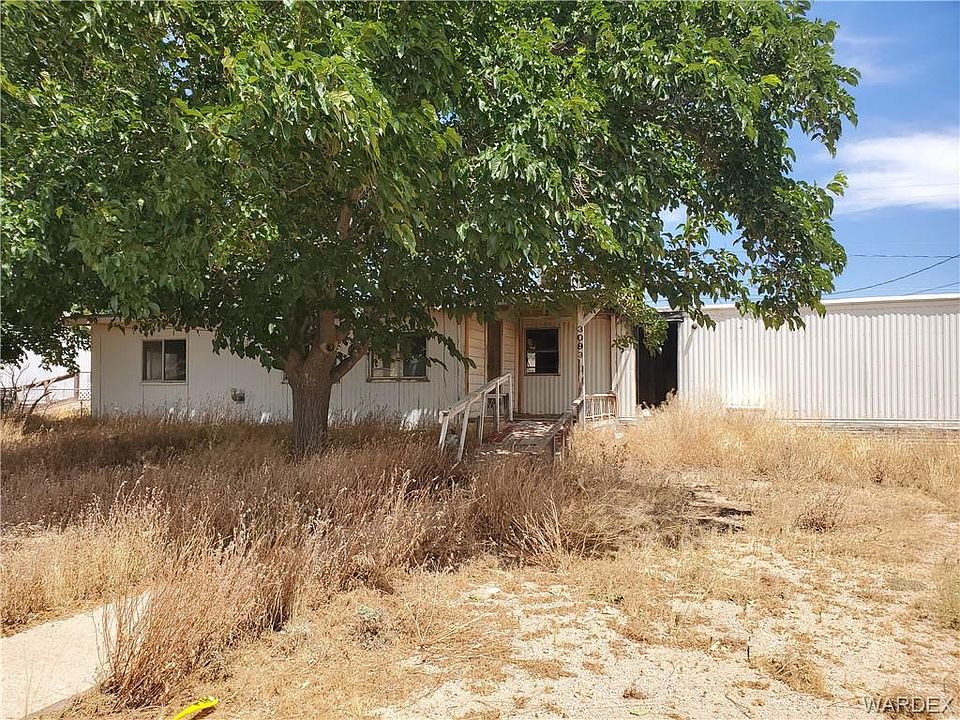 2nd image of 3093 E Ames Ave