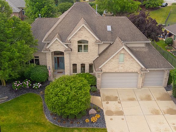 2nd image of 20651 Lennon Dr