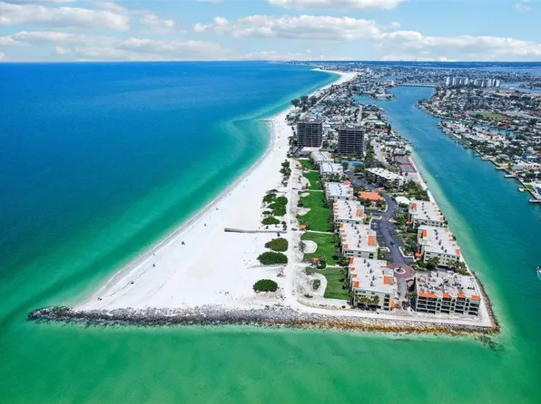 7564 Bayshore Dr APT 302, Treasure Island, FL 33706