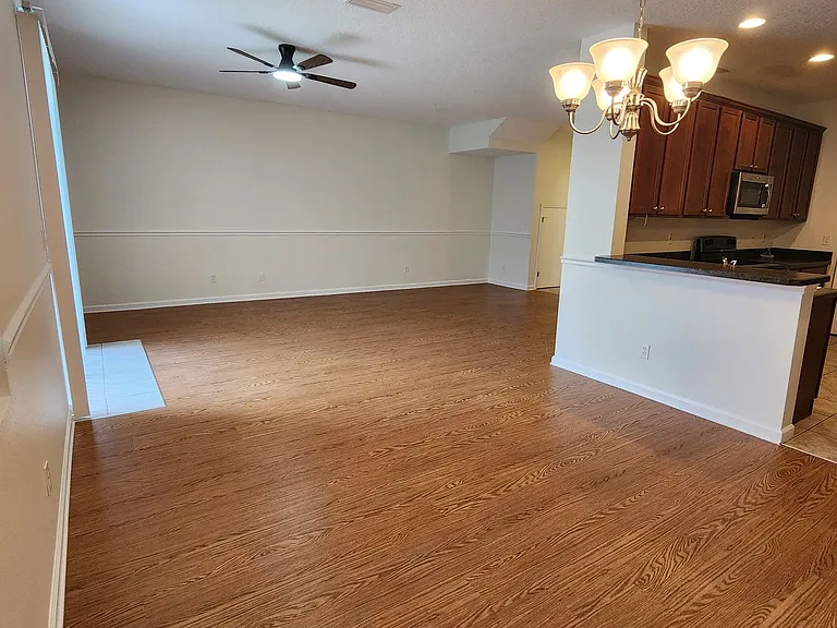 1978 Yellowfin Dr — Photo 5