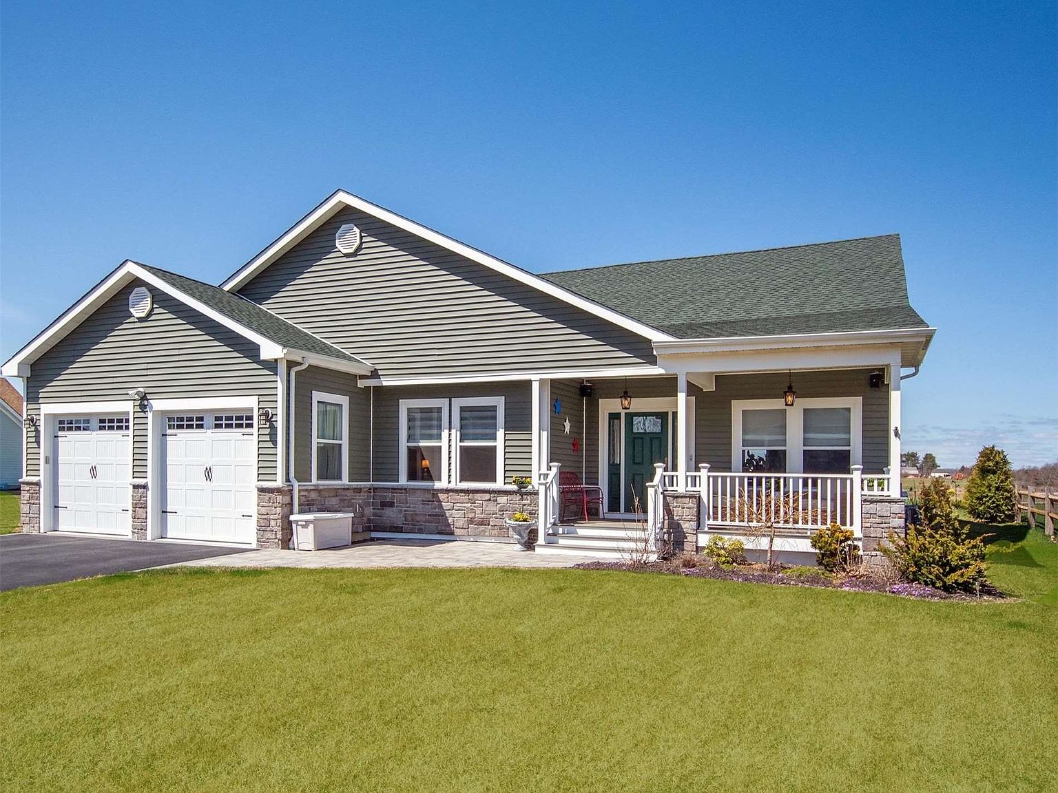 68 Tyler Drive, Riverhead, NY 11901 Zillow