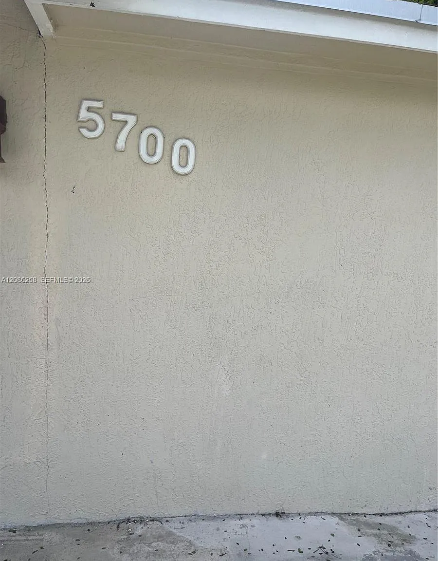 Playland Village Sec 3 — Photo 1