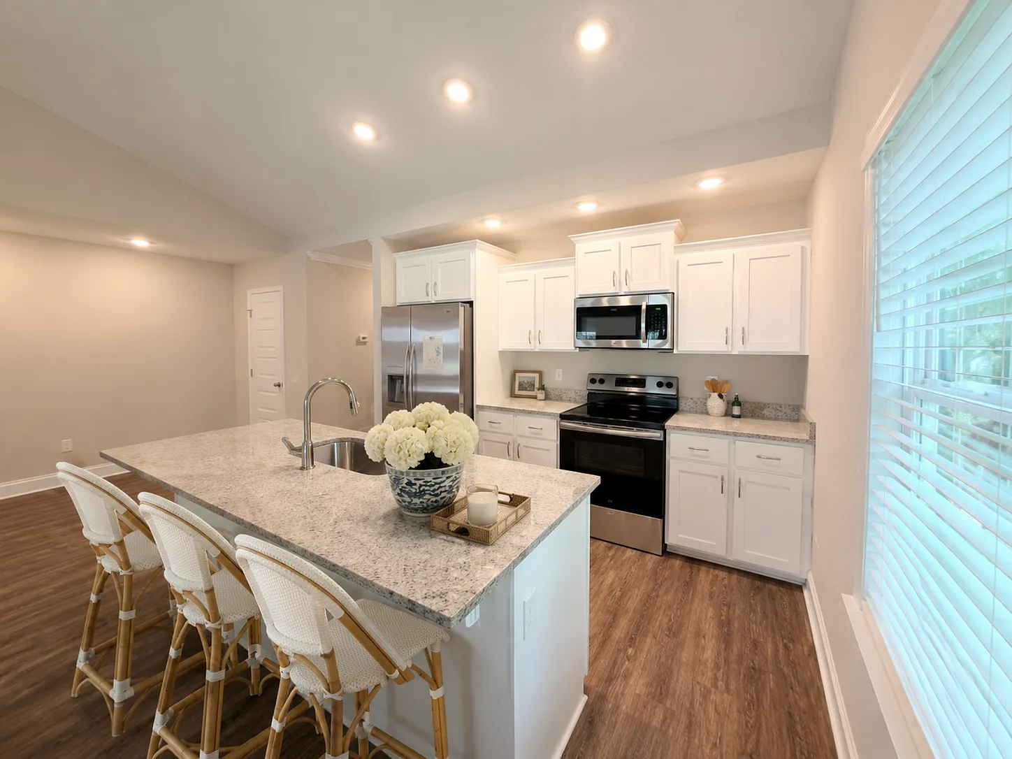 315B Cindy Lane - 1 — Photo 1