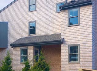 5 Stable Path #A, Provincetown, MA 02657