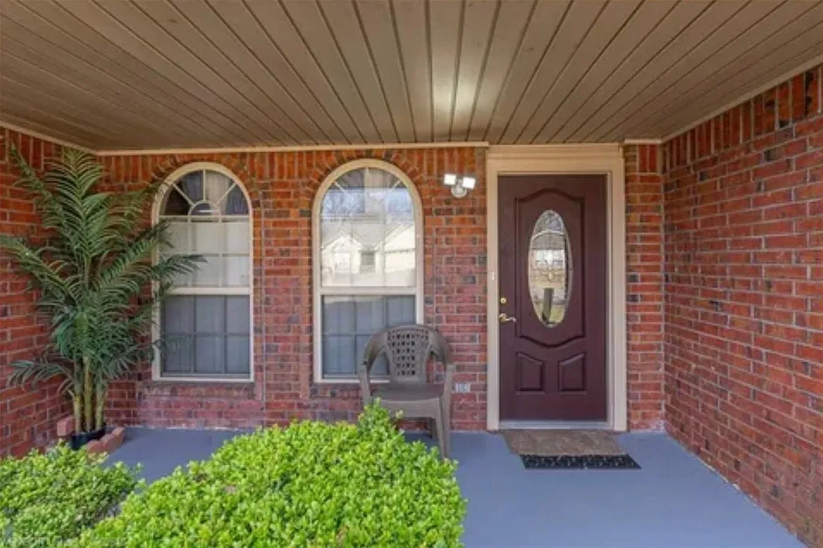 3 bed, 1481 sqft, $1,700 — Photo 4