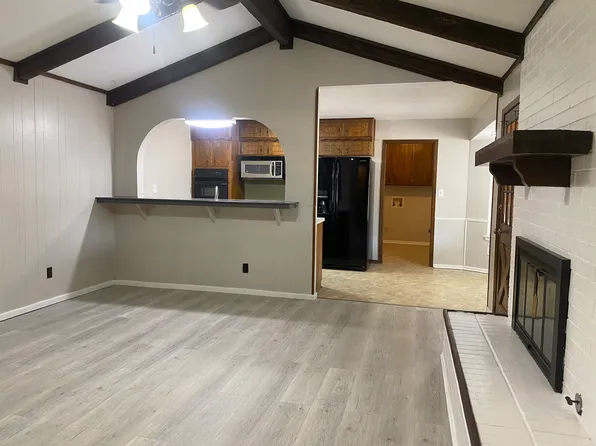 4 Lori Ln, Wichita Falls, TX 76306