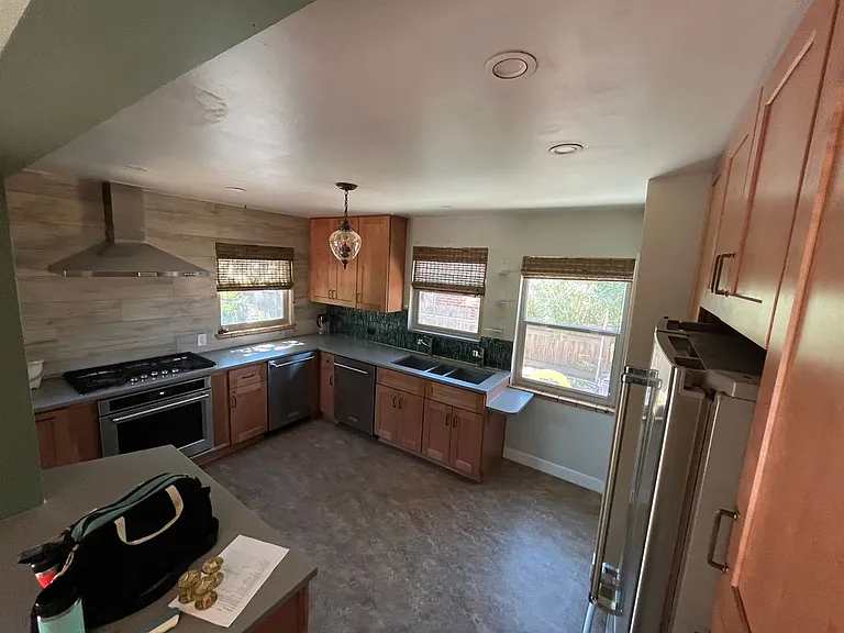 1316 Tennyson St — Photo 4