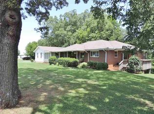 120 Oak Creek Rd, Seneca, SC 29678