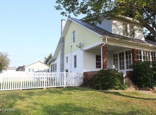 393 9th St, Northumberland, PA 17857