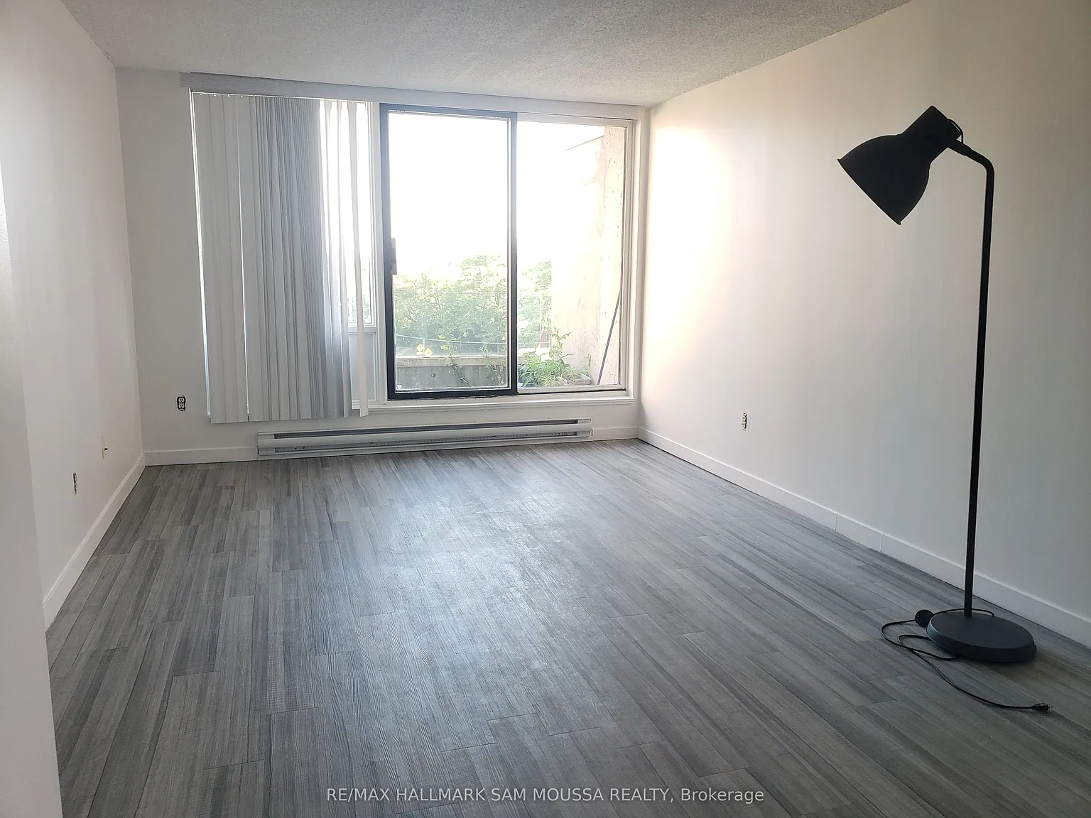 2 bed, $2,200 — Photo 3