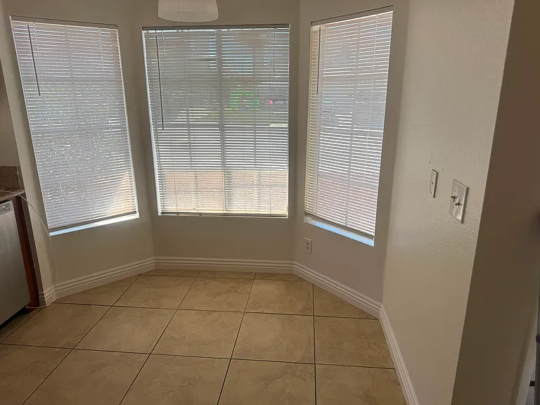 12001 Weeping Willow Ln — Photo 11
